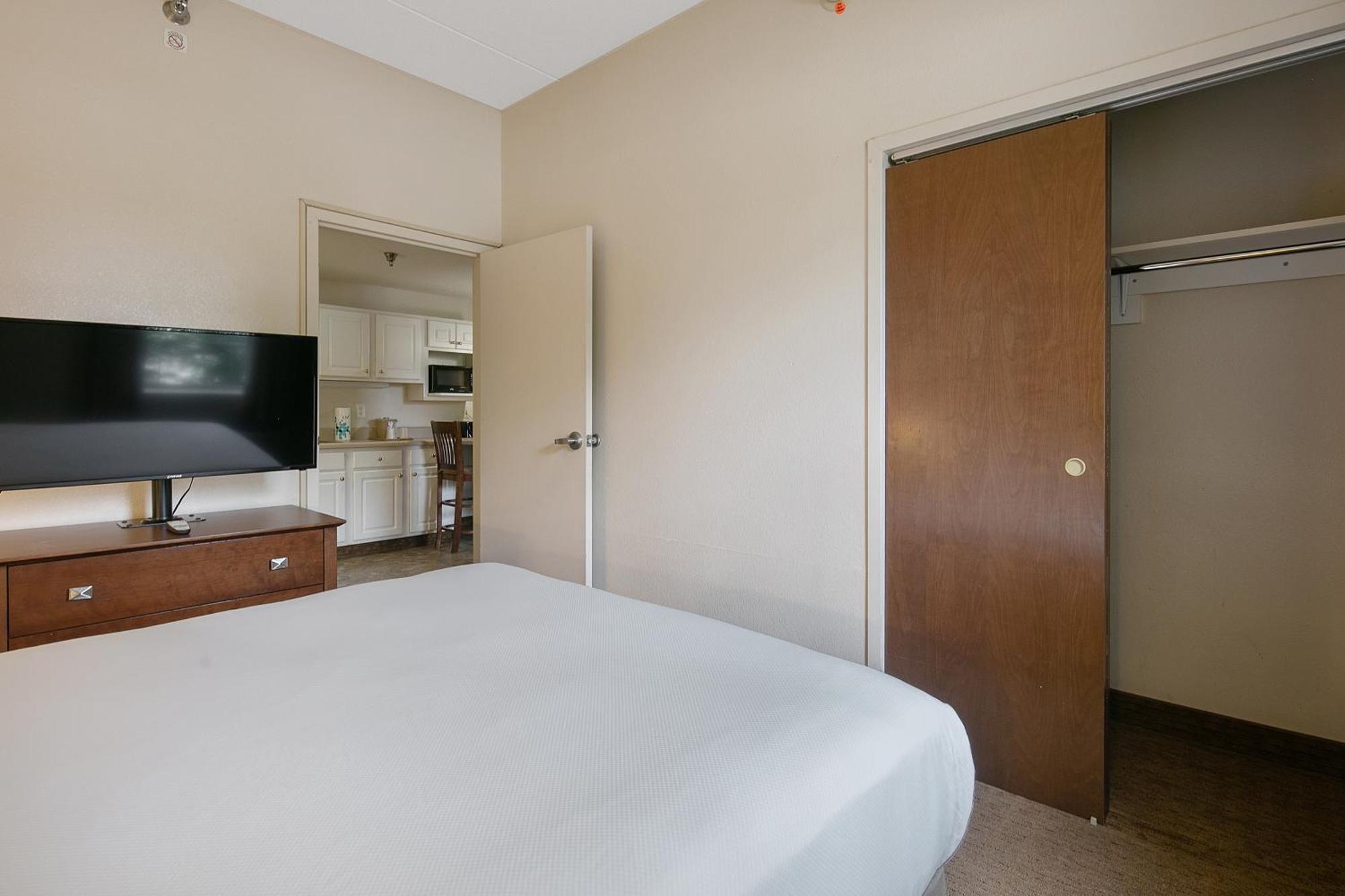 The Landmark Inn Fort Bragg Habitación foto